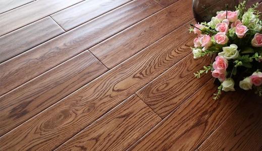 裝地板成本高還是地磚成本高，有經(jīng)驗的大師談談?