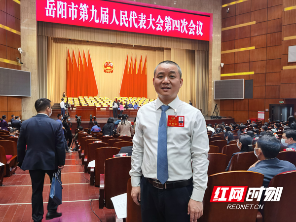 岳陽市人大代表張勇：建議進一步加強職業技能教育