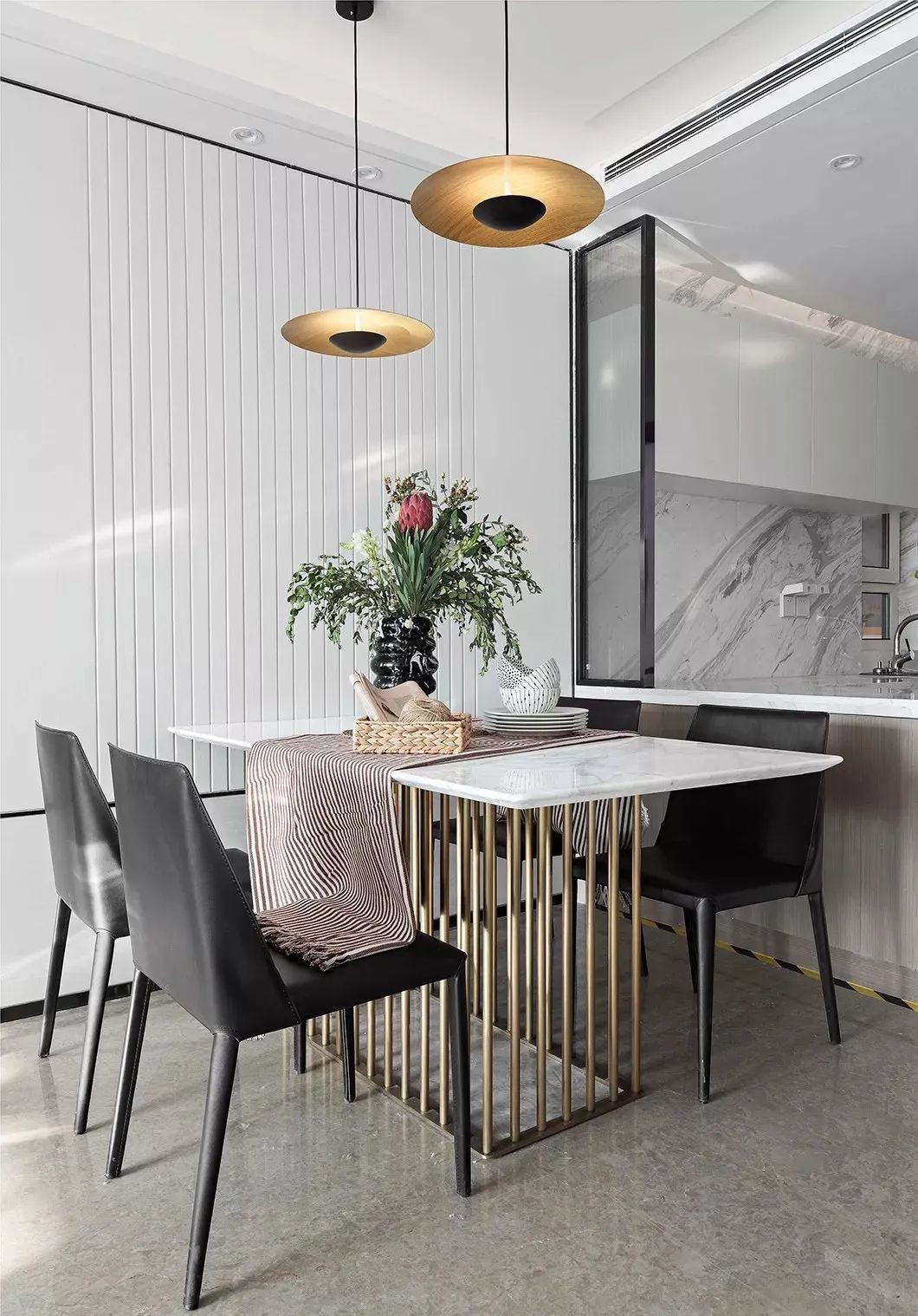 85平兩房現代風格裝修，充滿優雅和舒適