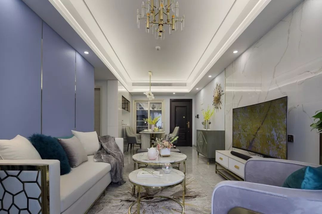 長房嶺秀時代-80㎡現(xiàn)代輕奢二居，清爽又充滿暖意的家！