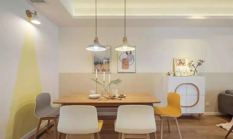 100㎡三居室北歐風裝修，原木搭配暖色調讓家溫馨