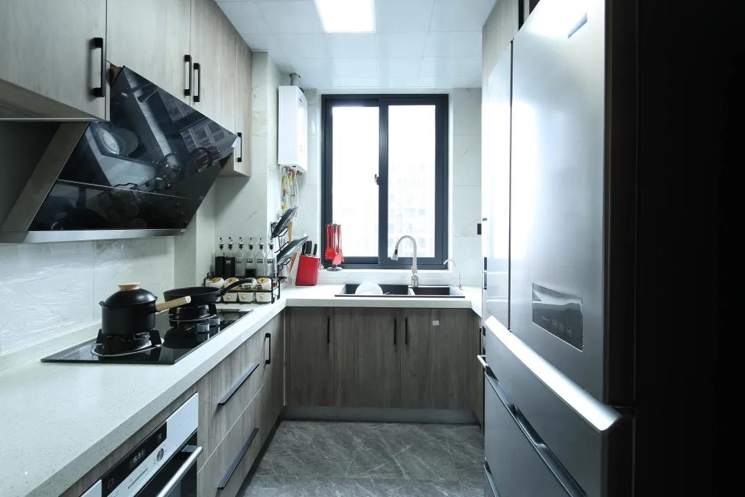 125㎡現(xiàn)代簡約風(fēng)格新房裝修，玄關(guān)柜+電視柜超大氣！